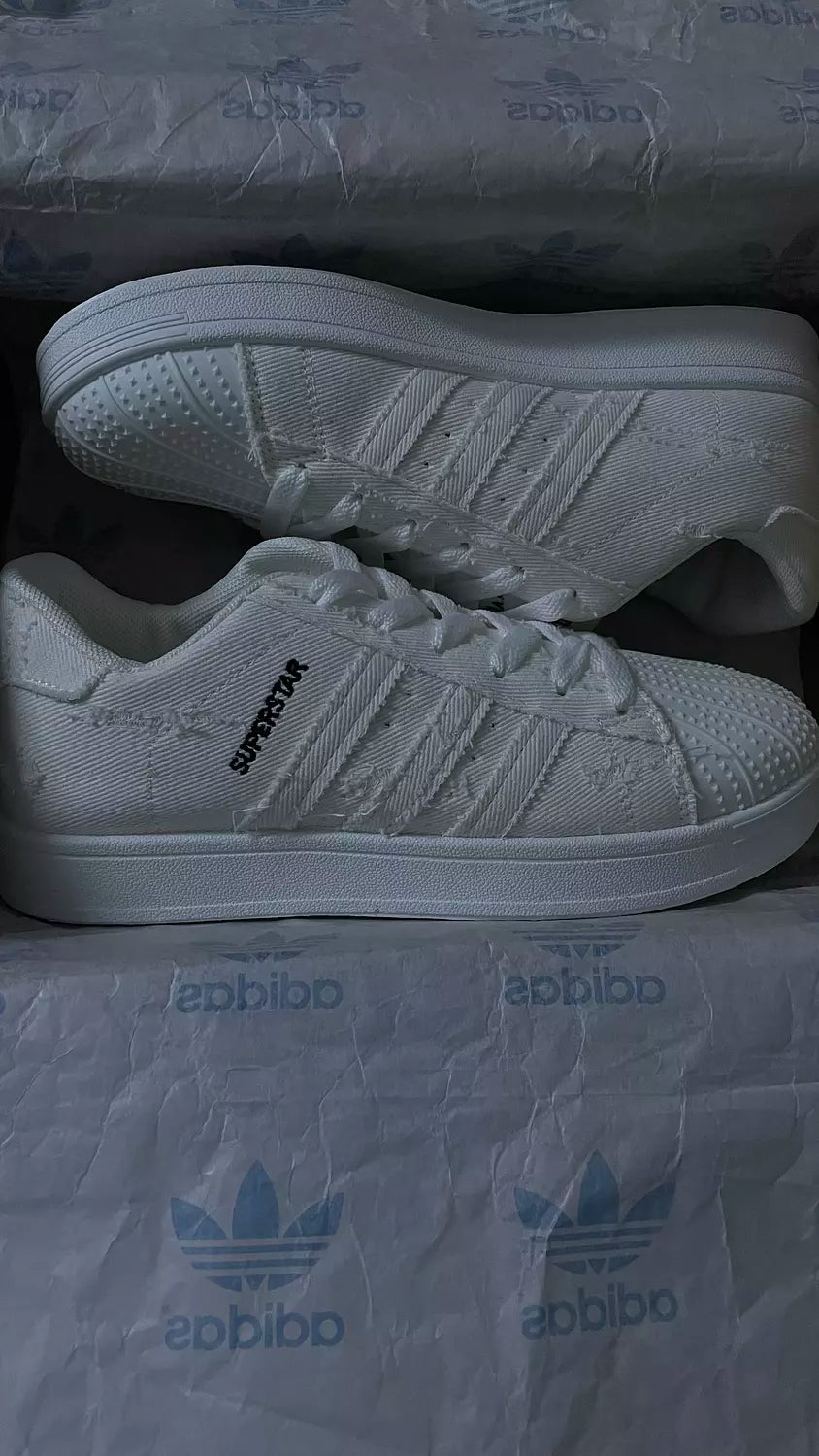 Custom Levis Superstar Adidas in White