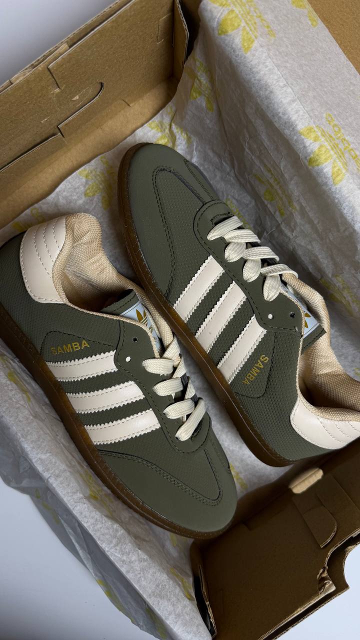 Adidas Samba in OliveGreen