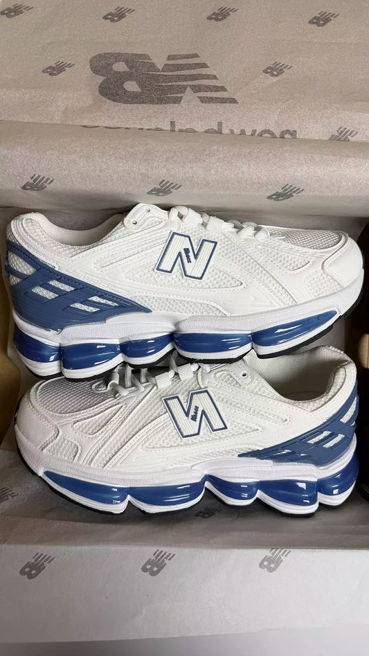 Newbalance 1906R in Blue