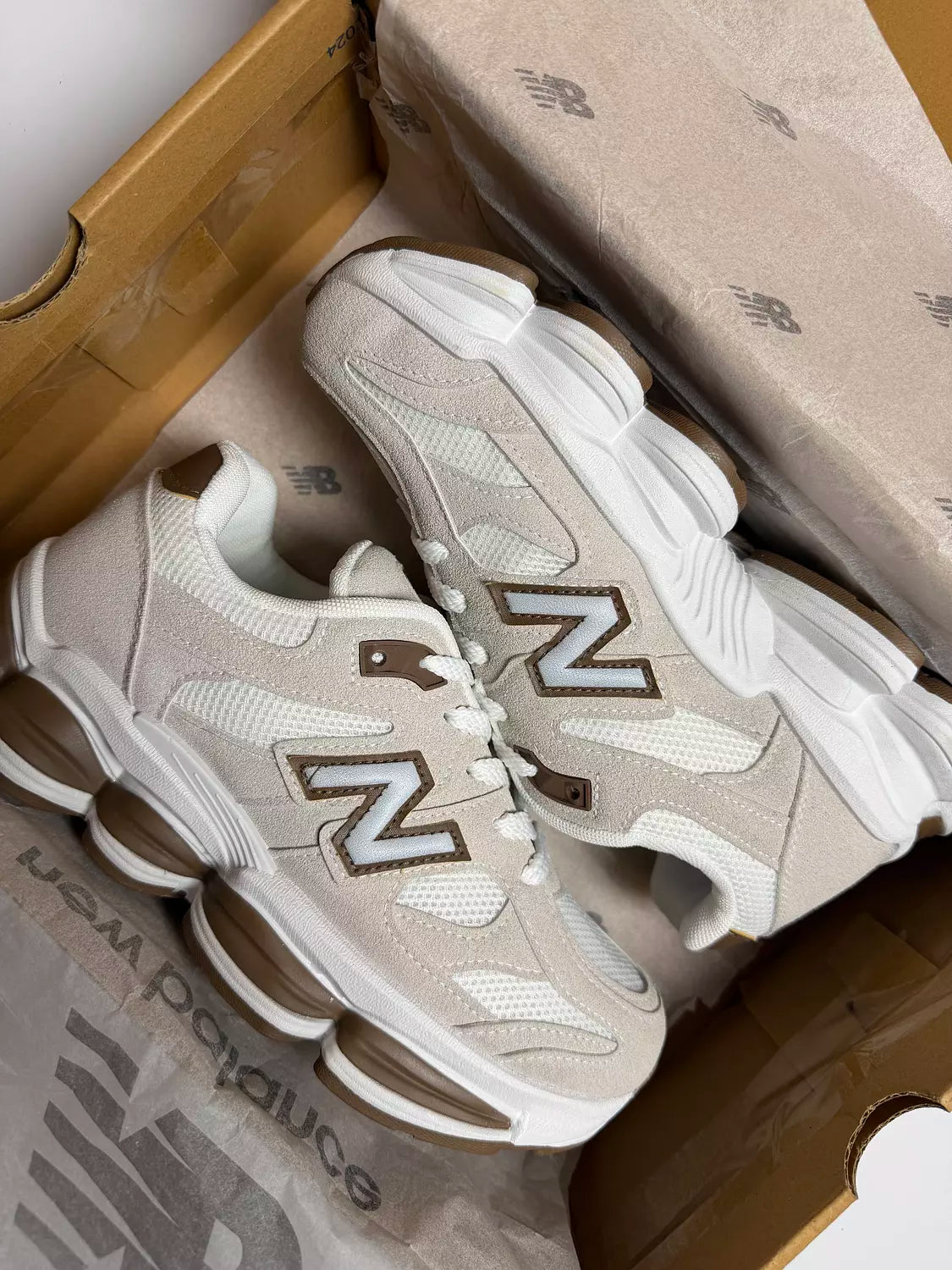 Newbalance 9060 in Brown