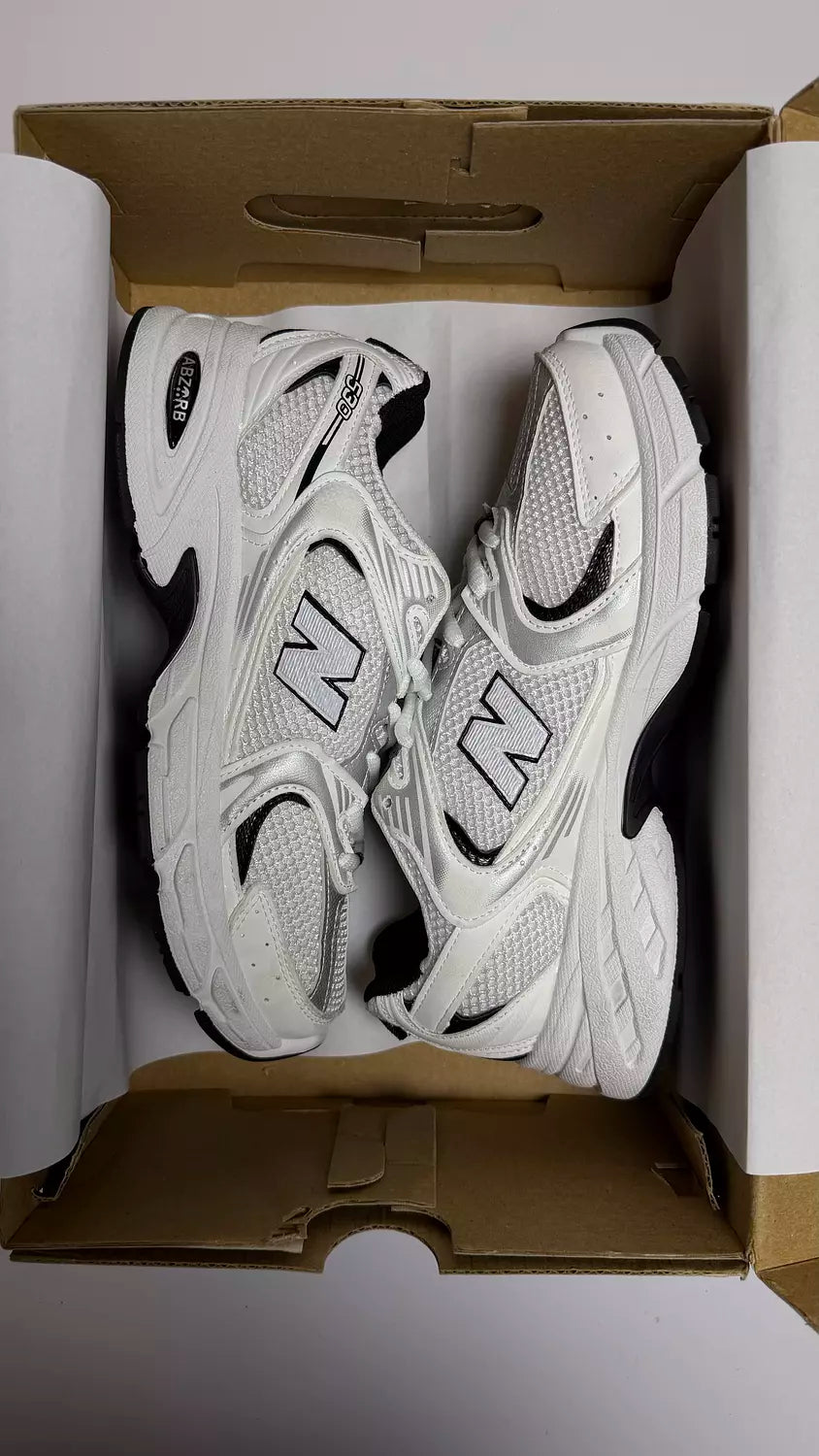 Newbalance 530 in Black