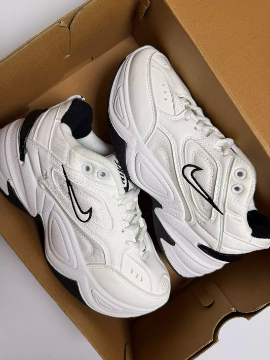 Nike M2k Techno in Black