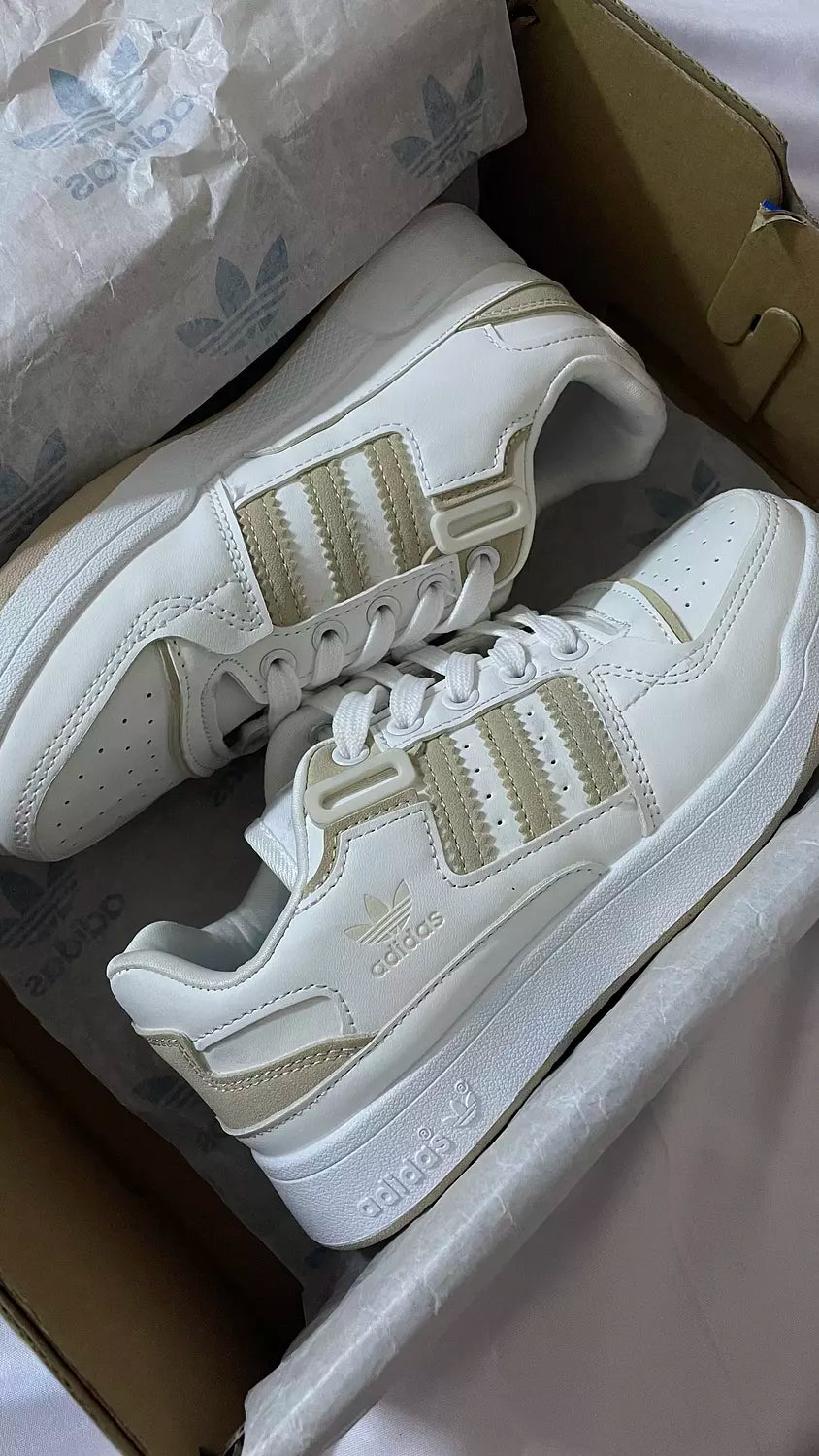 Adidas Forum Low in Beige