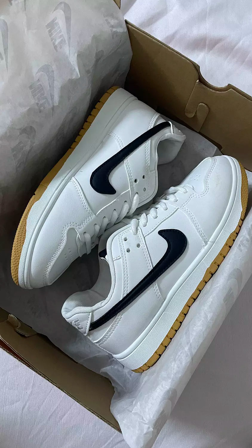Nike Sb in White