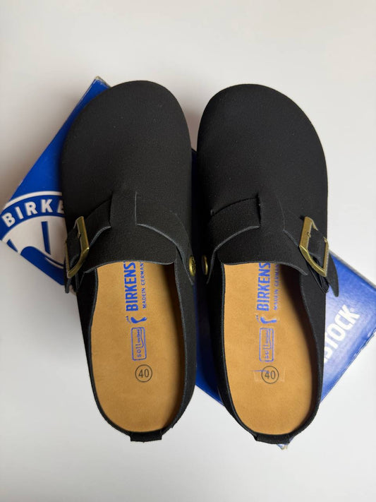 Birkenstock Boston in Black